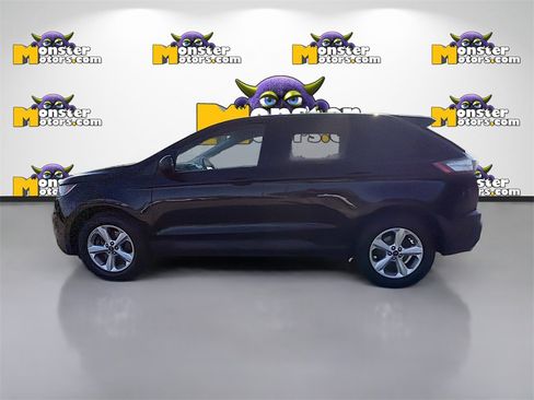 Used 2017 Ford Edge SE w/ Cargo Accessory Package image 8