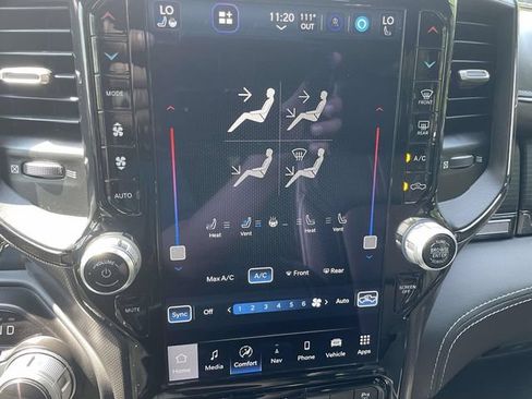 Used 2022 RAM 1500 Limited AWD/4WD image 32