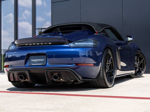 Certified 2025 Porsche 718 Boxster Spyder RS image 9