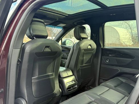 Certified 2024 Lincoln Nautilus Reserve w/ Equipment Group 202A image 20