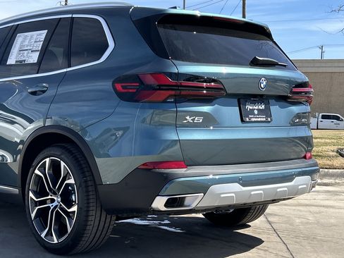 Used 2026 BMW X5 xDrive50e AWD/4WD image 5