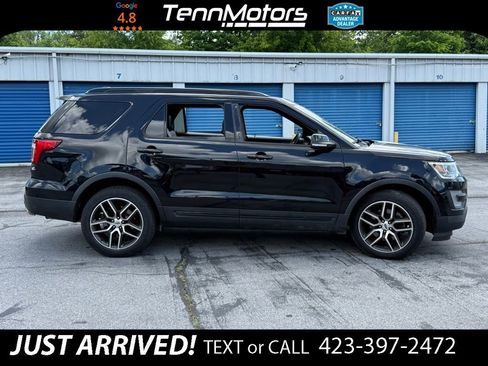 Used 2017 Ford Explorer Sport w/ Equipment Group 401A AWD/4WD image 4