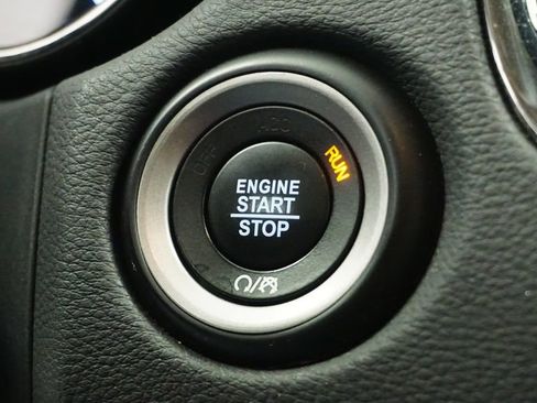 Certified 2018 Dodge Durango GT image 35