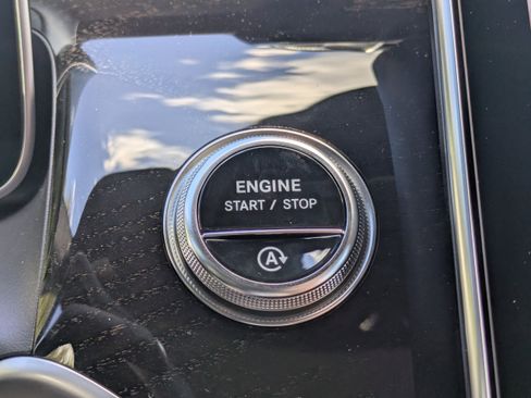 New 2026 Mercedes-Benz GLC 300 4MATIC image 29