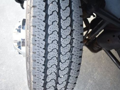 Used 2014 GMC Sierra 3500 SLE w/ SLE Preferred Package image 17