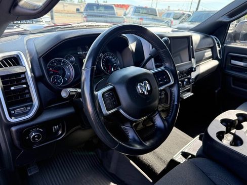Used 2022 RAM 2500 Big Horn w/ Night Edition AWD/4WD image 9