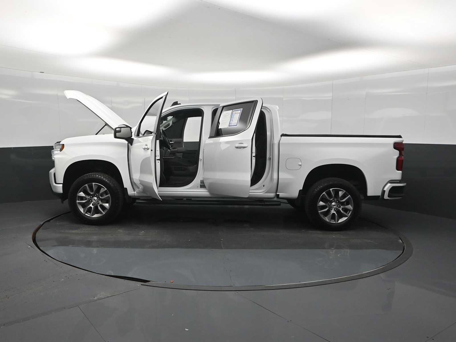 Used 2021 Chevrolet Silverado 1500 RST AWD/4WD image 29