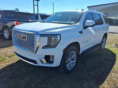 Used 2021 GMC Yukon Denali image 3