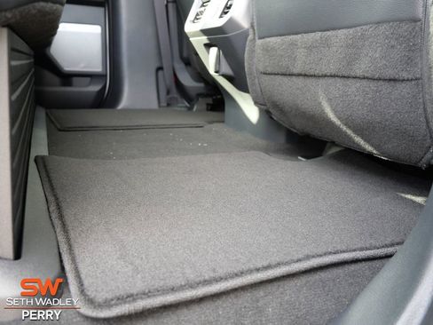 New 2026 Ford F250 Lariat w/ Lariat Premium Package image 23