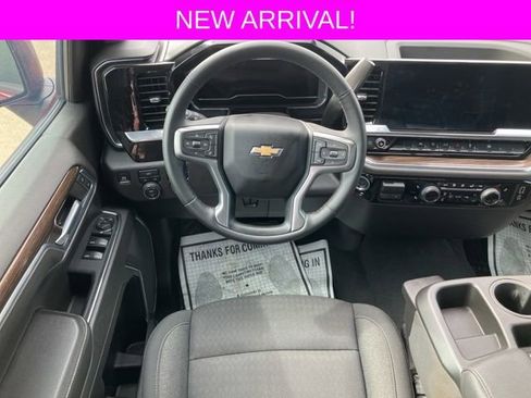 Used 2024 Chevrolet Silverado 1500 LT w/ Convenience Package II image 21