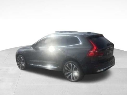 Certified 2023 Volvo XC60 B6 Ultimate w/ Climate Package AWD/4WD image 7