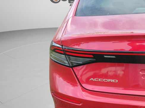 Used 2025 Honda Accord SE image 20