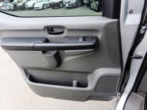 Used 2016 Nissan NV 3500 SL RWD image 31