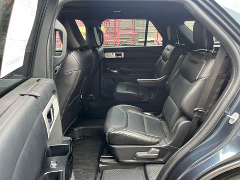 Used 2022 Ford Explorer ST w/ Equipment Group 401A AWD/4WD image 24