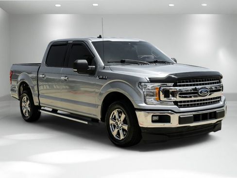 Used 2020 Ford F150 XLT w/ Equipment Group 302A Luxury RWD image 5