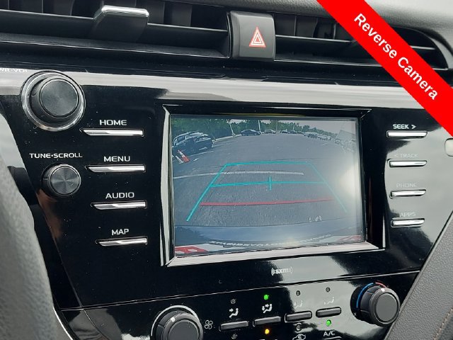 Used 2020 Toyota Camry LE FWD image 11