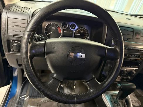 Used 2006 HUMMER H3 AWD/4WD image 25