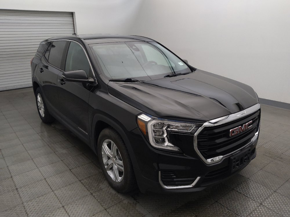 Used 2024 GMC Terrain SLE FWD image 13