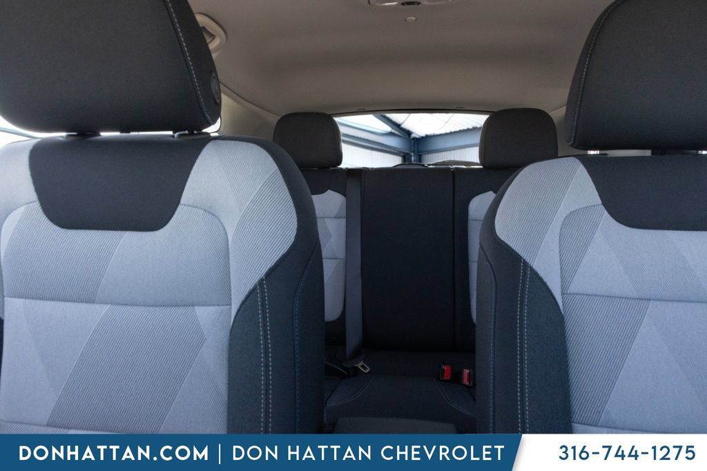 New 2026 Chevrolet Trax LS FWD image 18