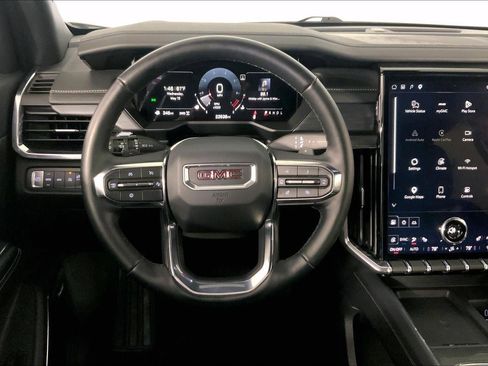 Used 2025 GMC Acadia Elevation AWD/4WD image 5