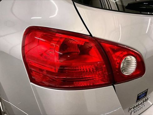 Used 2015 Nissan Rogue S w/ Convenience Package AWD/4WD image 29