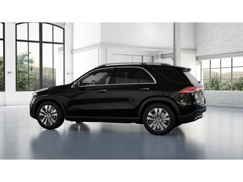 Certified 2025 Mercedes-Benz GLE 450 4MATIC image 32