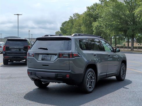 New 2026 Jeep Cherokee Laredo AWD/4WD image 7