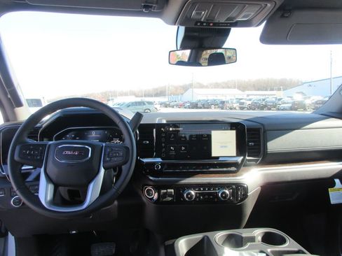 New 2026 GMC Sierra 2500 SLE w/ SLE Value Package; AWD/4WD image 15