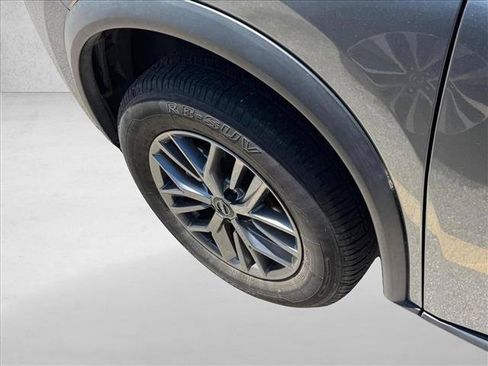 Used 2023 Nissan Rogue S AWD/4WD image 12