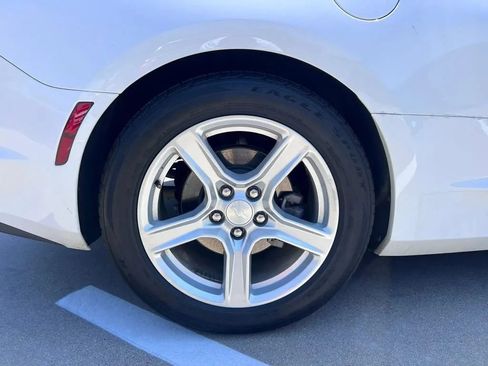 Used 2023 Chevrolet Camaro LT RWD image 40