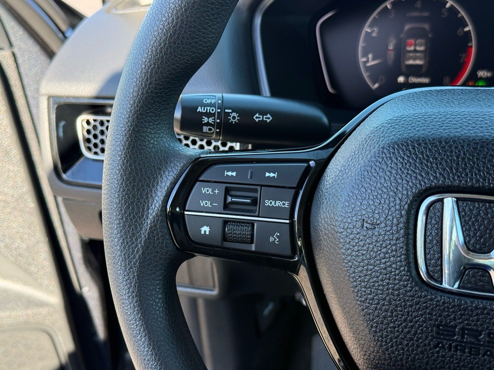 Certified 2026 Honda Civic LX image 17
