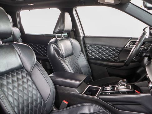 Used 2023 Mitsubishi Outlander SEL image 28