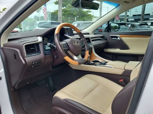 Used 2019 Lexus RX 350 FWD w/ Premium Package image 13