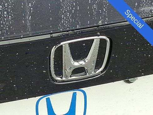 Certified 2025 Honda Accord LX image 27