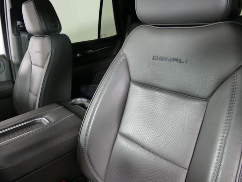 Used 2024 GMC Yukon Denali w/ Max Trailering Package AWD/4WD image 22