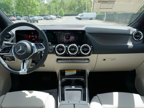New 2026 Mercedes-Benz GLA 250 image 23