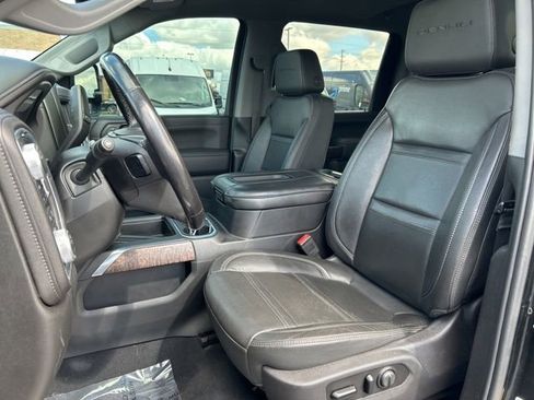 Used 2020 GMC Sierra 2500 Denali w/ Denali Ultimate Package AWD/4WD image 34