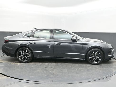Used 2025 Hyundai Sonata SEL image 10