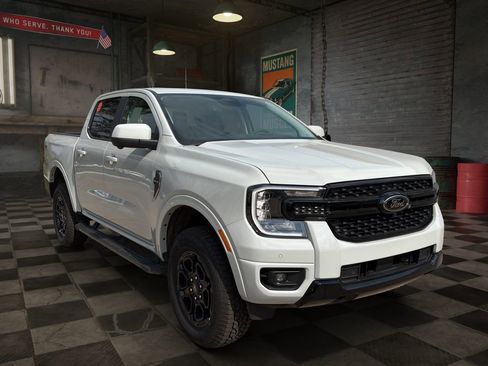 New 2026 Ford Ranger Lariat w/ FX4 Off-Road Package AWD/4WD image 2