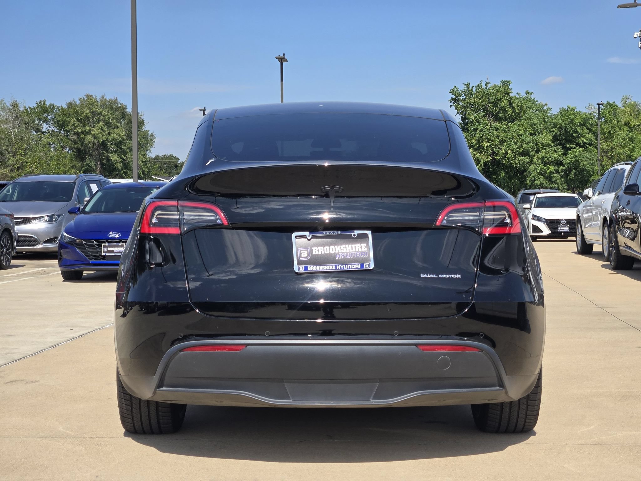Used 2021 Tesla Model Y Long Range AWD/4WD image 6