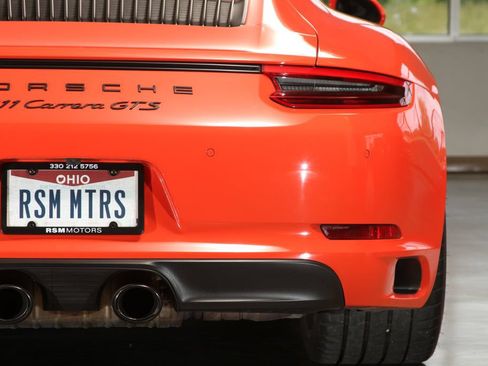 Used 2017 Porsche 911 Carrera GTS RWD image 24