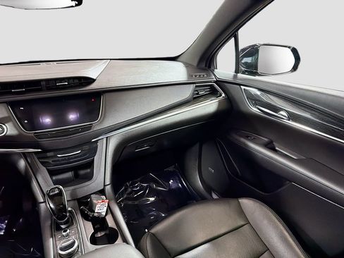 Used 2020 Cadillac XT5 Premium Luxury AWD/4WD image 25