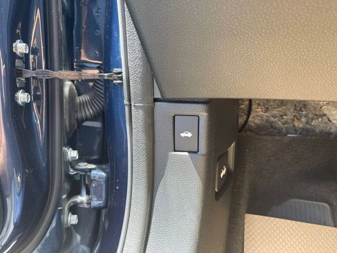 Used 2025 Honda Accord SE image 20