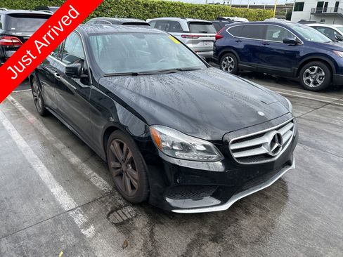 Used 2016 Mercedes-Benz E 350 Sedan image 3