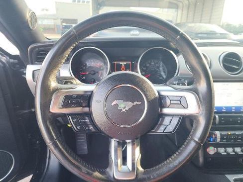 Used 2020 Ford Mustang Premium RWD image 3