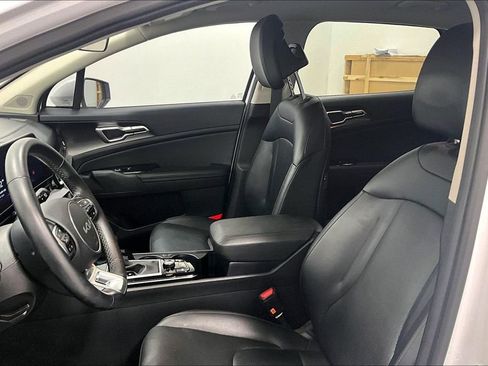 Used 2024 Kia Sportage EX image 26