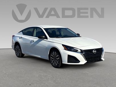 Used 2025 Nissan Altima 2.5 SV