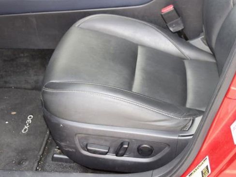 Used 2020 MAZDA CX-30 FWD w/ Preferred Package image 13