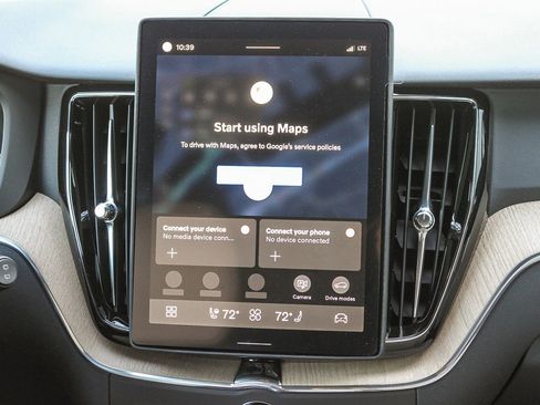 New 2026 Volvo XC60 B5 Core image 17