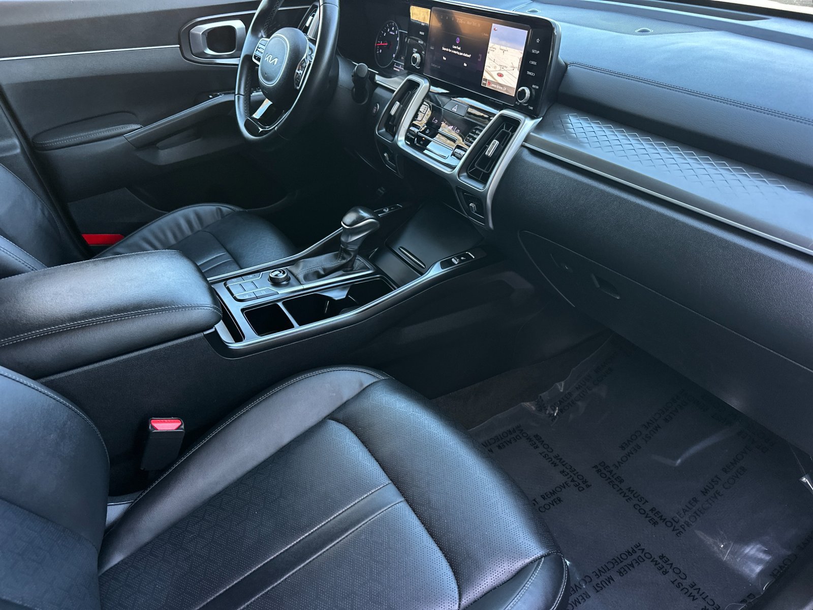 Used 2022 Kia Sorento S w/ Panoramic Sunroof Package FWD image 15